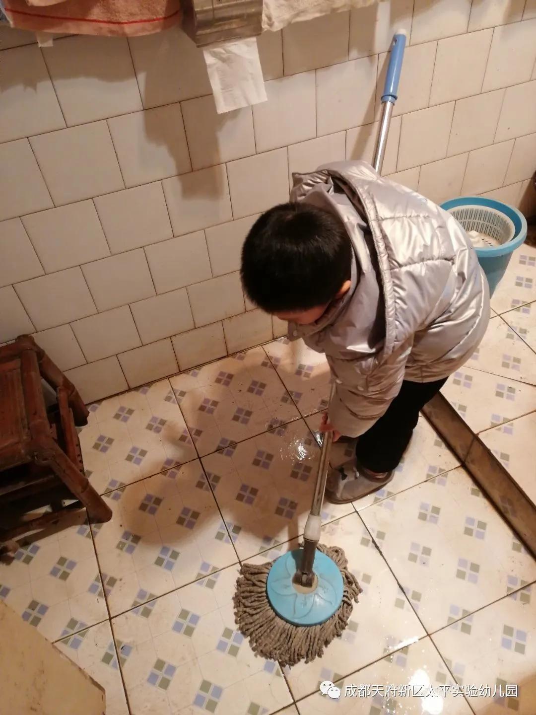 防疫不松懈，安全记心上丨记成都天府新区太平实验幼儿园爱卫活动