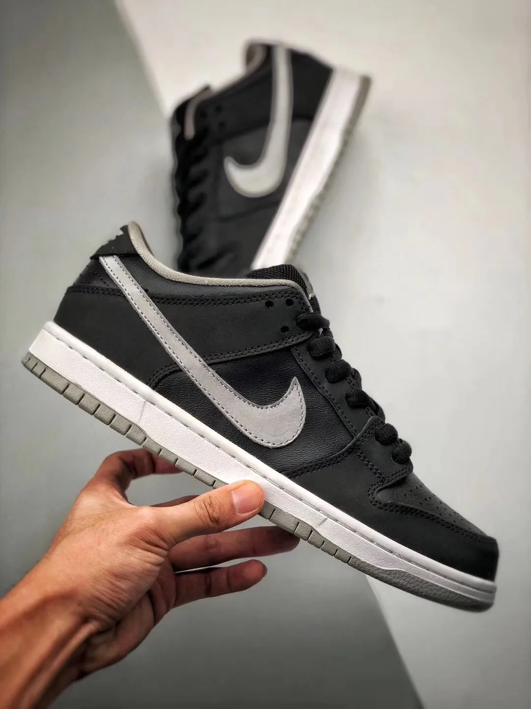 Nike Dunk SB Low影子灰 究竟有什么魅力?