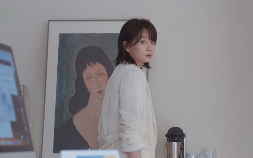 新版《粉红女郎》首播，观众成功被殷桃演的万