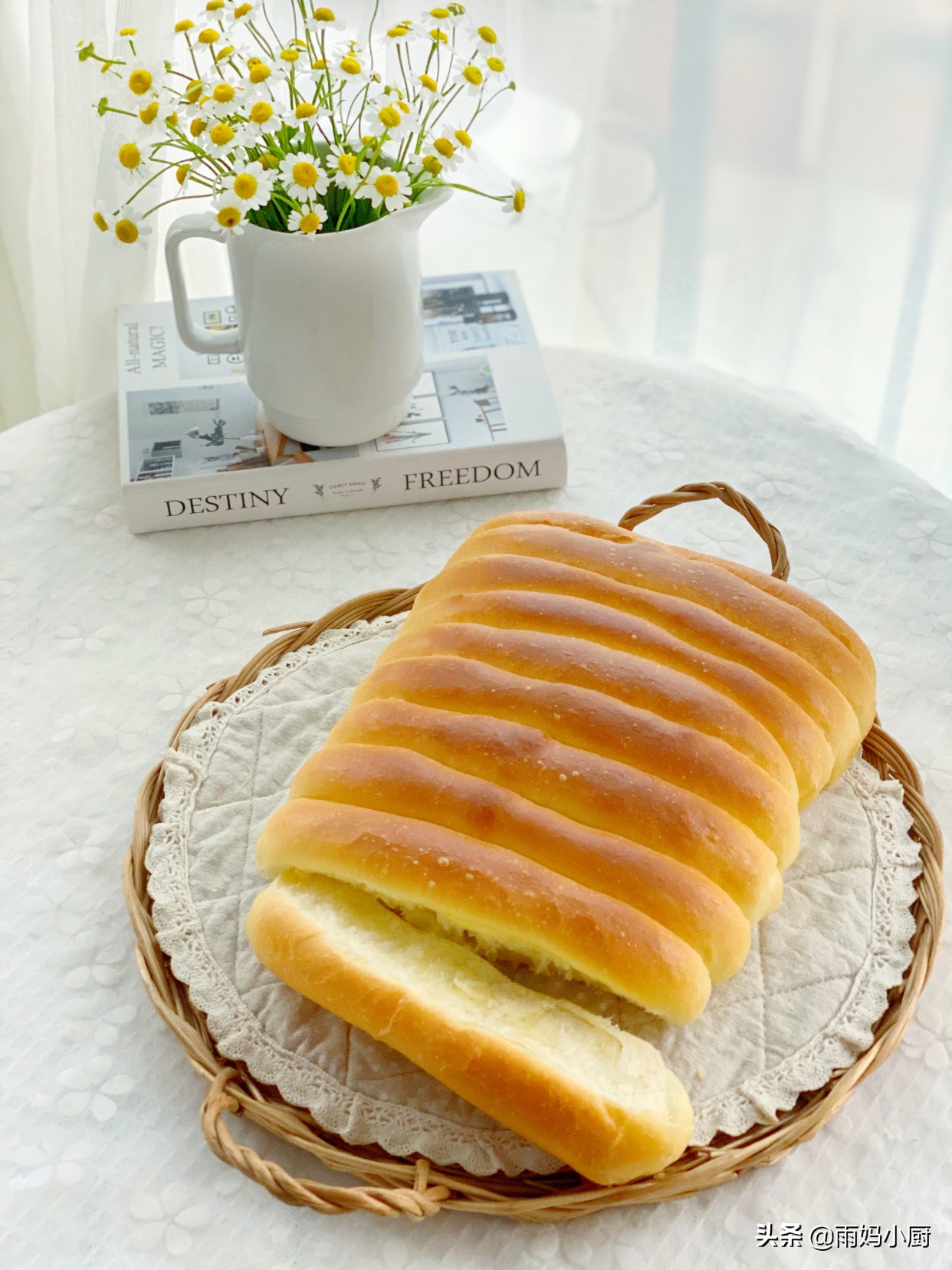 不加1滴奶，超簡單的奶排麵包，奶香濃郁鬆軟又拉絲，全家都愛吃