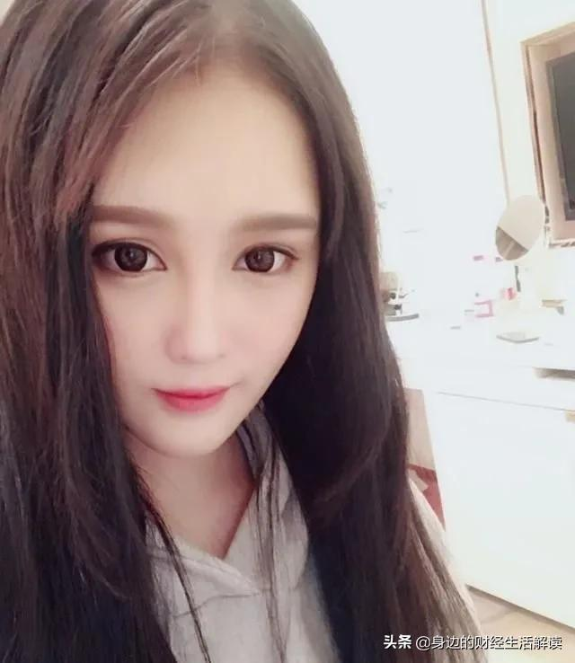 赵本山女儿球球新恋情公布!男生不是圈内人,要考硕士博士