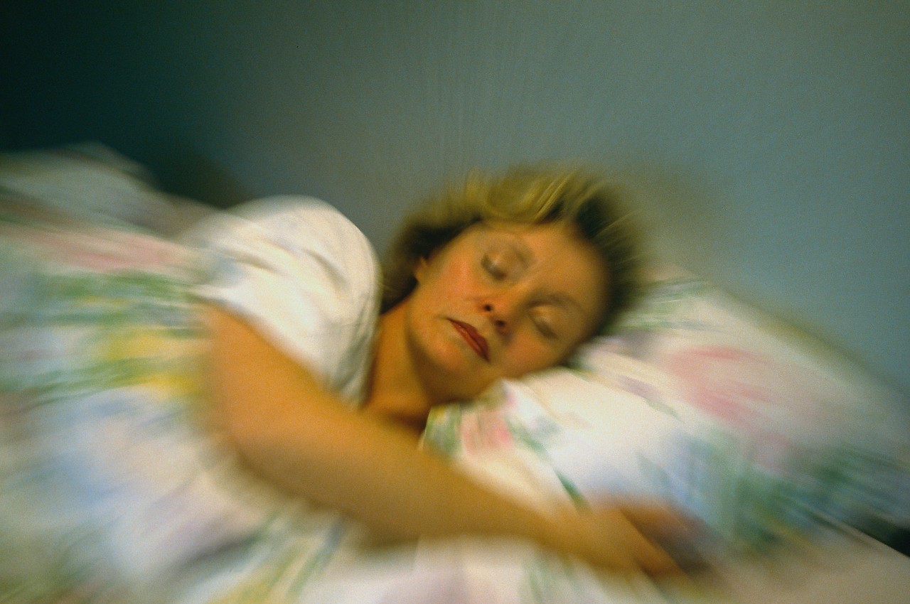 晚上睡覺(jué)老做夢(mèng)，就是睡眠質(zhì)量低？2個(gè)睡眠誤區(qū)，盡量早了解