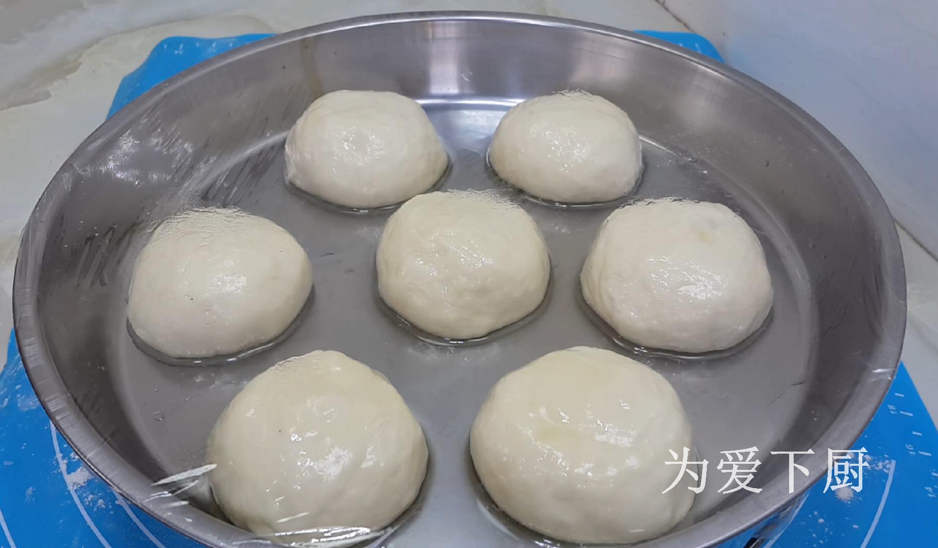 冬天白菜別燉著吃了，鍋裡烙一烙，比包子餃子還香，真的非常好吃