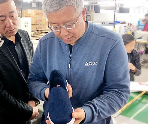 走进足力健睢县产业园 了解创始人张京康对一双“老人鞋”的执着