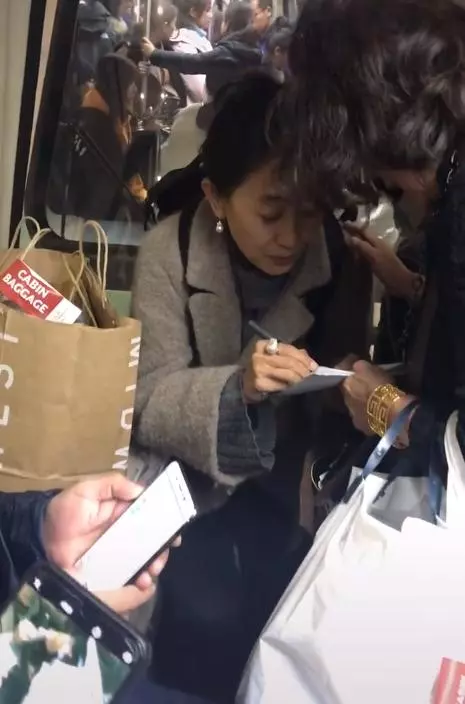 陈瑾：56岁坚持单身，称哥哥会给自己养老，56岁