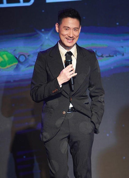 娱乐圈3大预言家：瓜神雨神狱神太神奇，汪峰8年发新歌必出大瓜