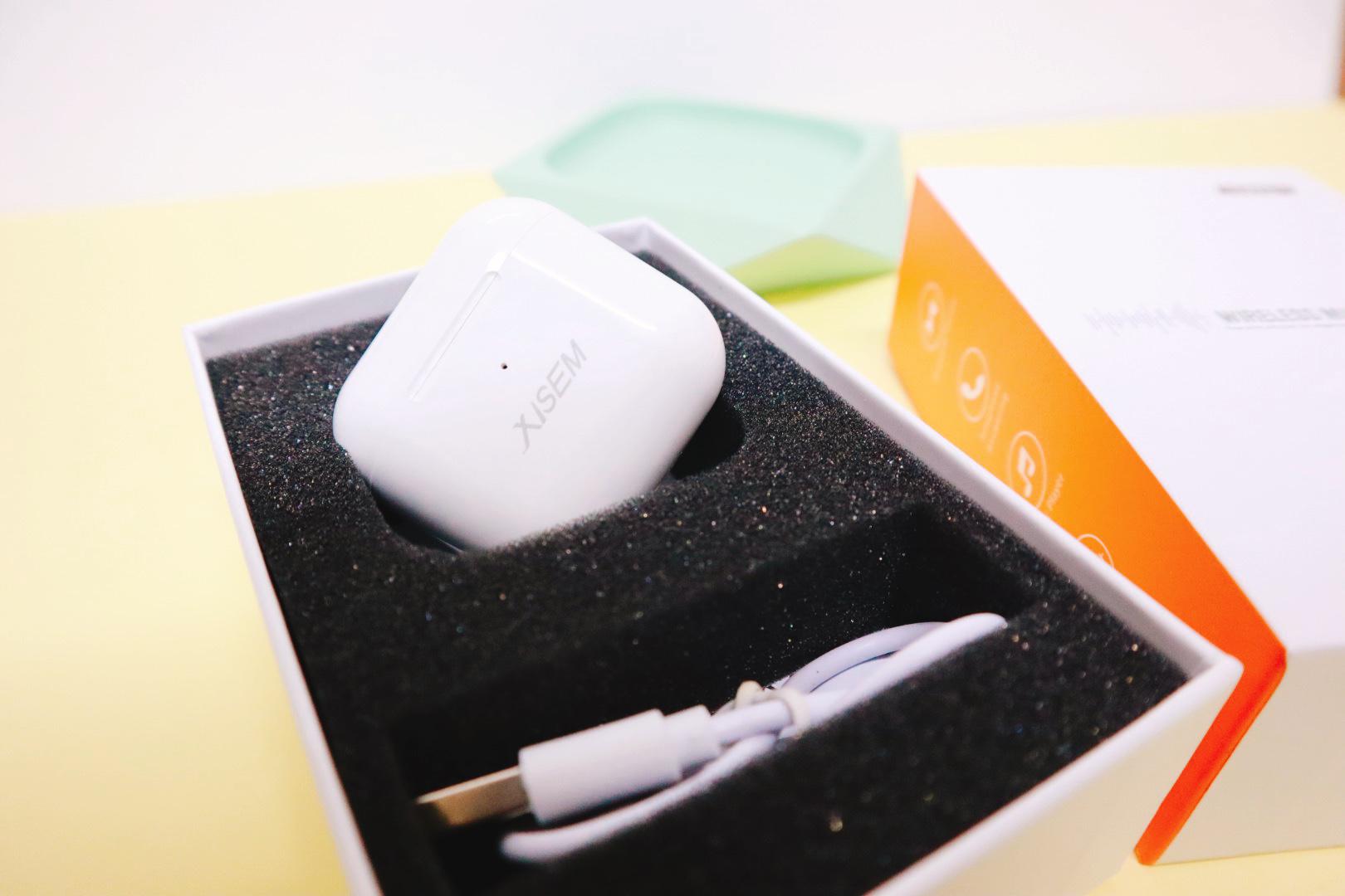 我先替大家玩玩「AirPods 3 」西圣ava迷你蓝牙耳机评测