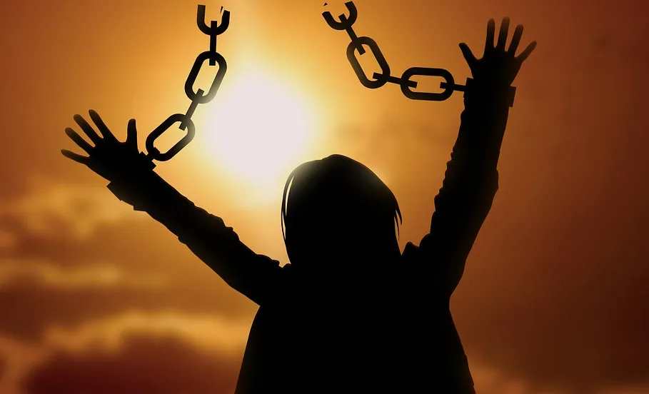 为什么很多人宁可送外卖，也不愿打工？因为自