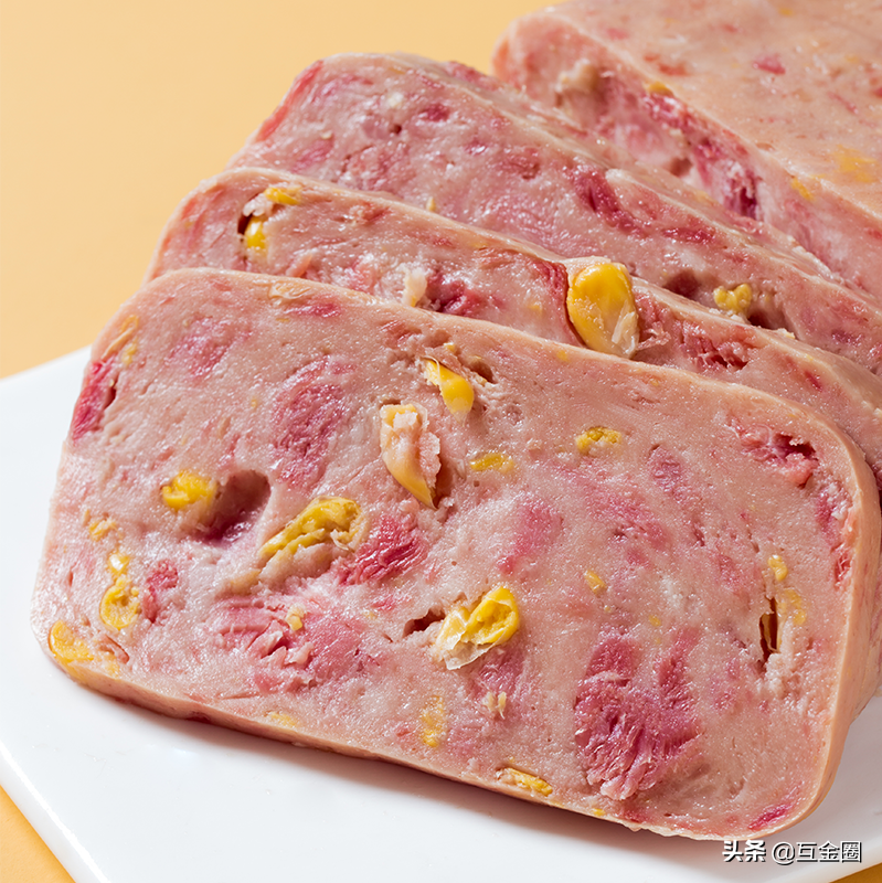 这个午餐肉，100%鲜肉制作，猪肉含量≥90%，真正