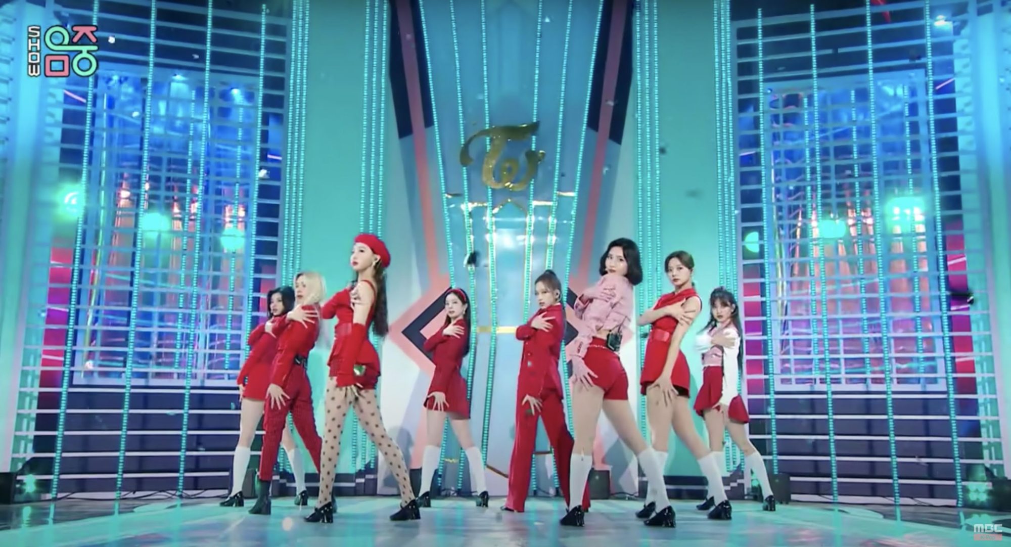 Twice在 I Can T Stop Me 的4套舞台服装 Mp头条