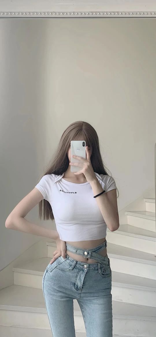美人图 全面屏性感美女壁纸图片