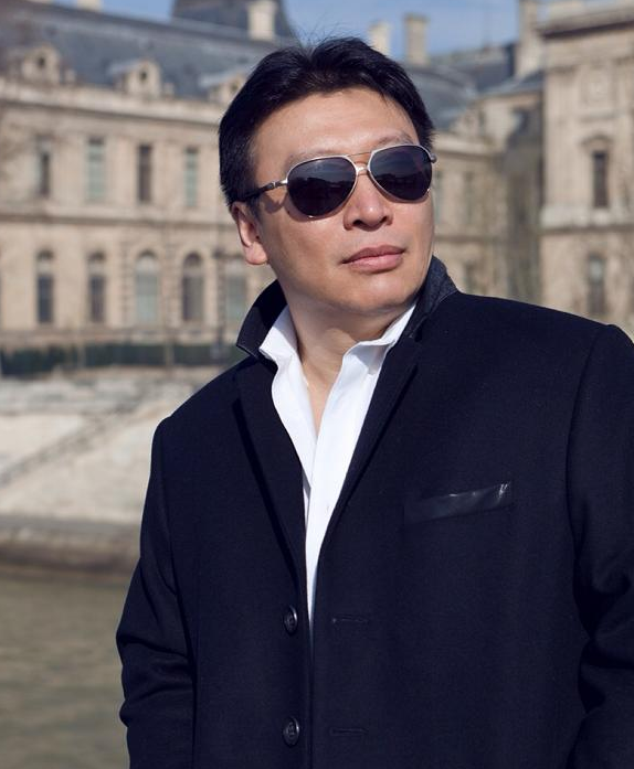 2018年，穆晓光为了保住范冰冰，将自己送进了牢房