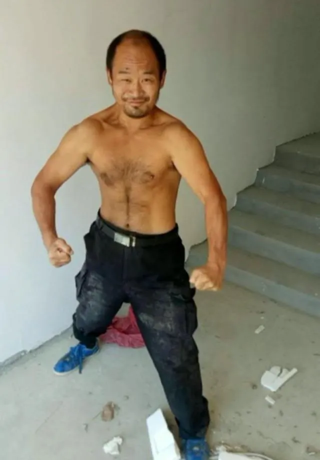 拳击航母“苍生擂台”6月20日早再次水爆演出!江湖小大姐杀去了