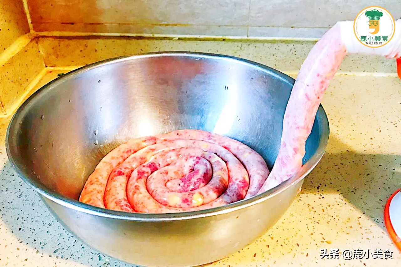 做脆皮香腸，怎樣做出“脆皮”口感？ 教你配方，皮脆肉爽香味濃