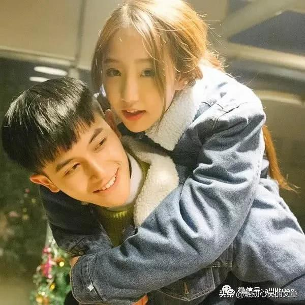 有内涵有深度的爱情句子 很甜很暖的爱情句子图片