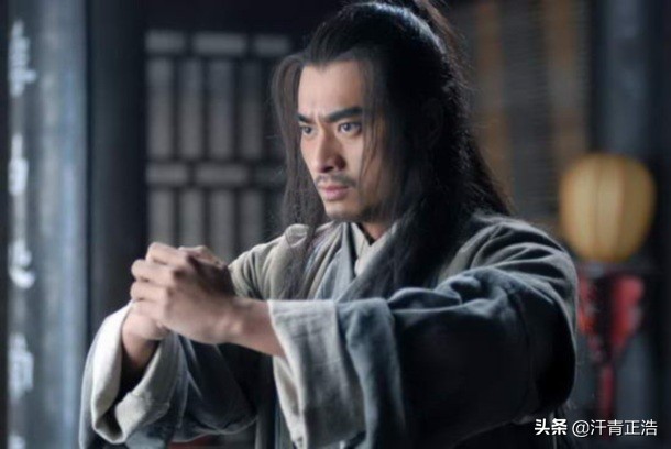 武松在六和寺出家，朝廷赏了他十万贯，这笔钱