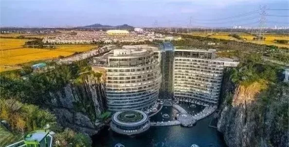 日本人挖了88米大坑，中国耗资20亿填补8年，不料