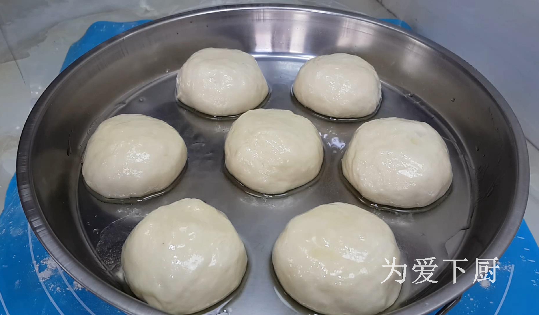 冬天白菜別燉著吃了，鍋裡烙一烙，比包子餃子還香，真的非常好吃