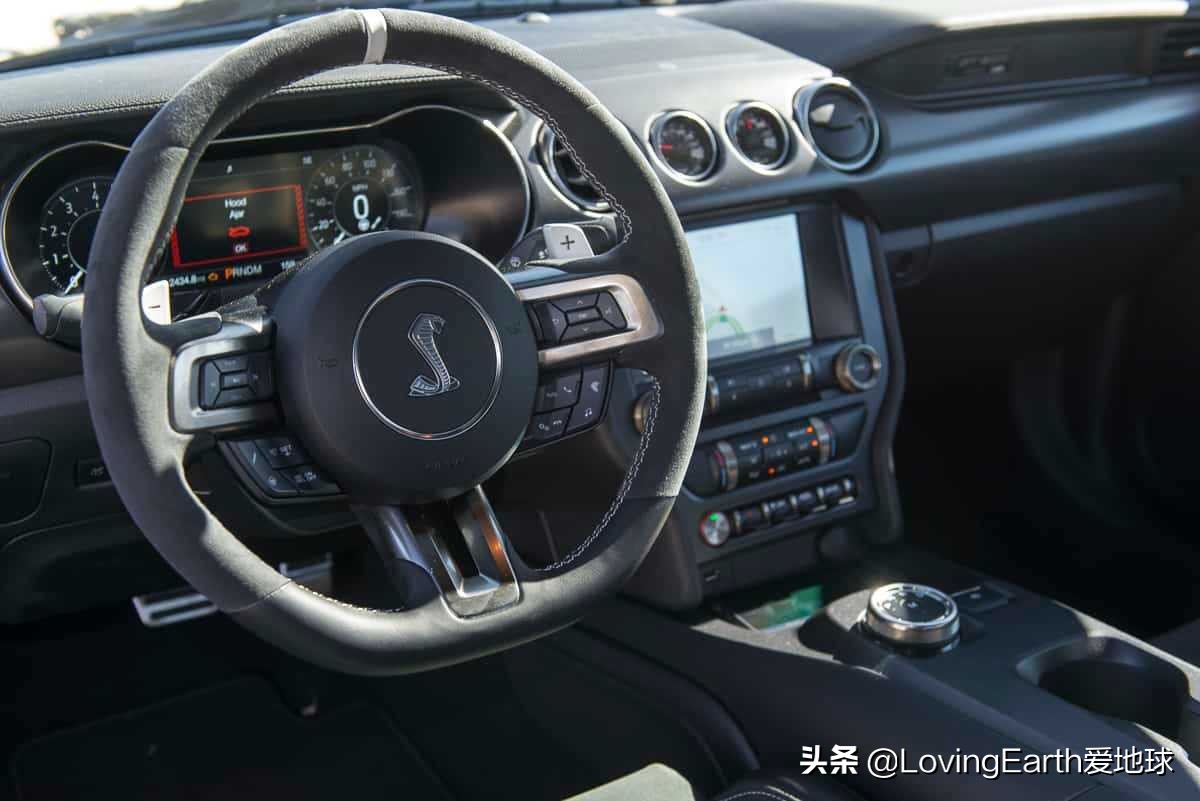 2020年福特野馬謝爾比GT500：一改以往美式肌肉車的操控