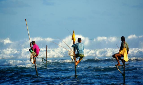 曾被越南拖着不还的中国领土，现在回归后，当地人成一特殊民族