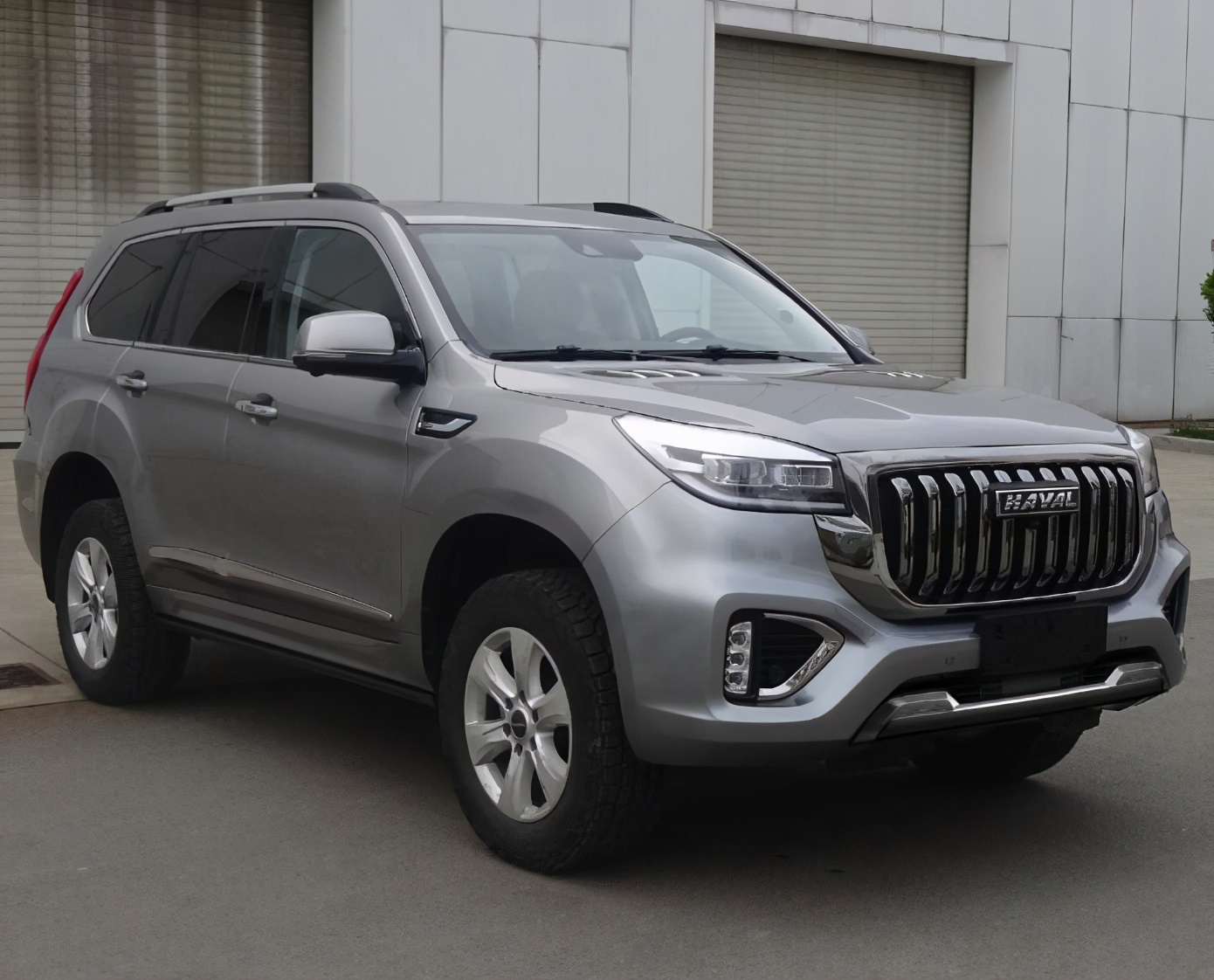 新款哈弗h9实车图,换直瀑式前格栅,2.0t动力不变_太平洋号