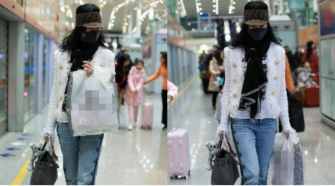 33岁刘亦菲晒近照，素颜鼻大瑕疵多，曾被吐槽不会穿衣腿还粗