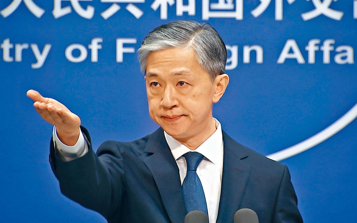 蓬佩奥又搞事情，要求削减中国驻美外交官人数，美其名曰为了公平