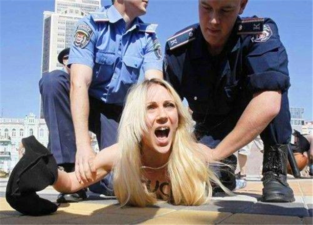 �ڿ����ڿ������Ƿ��Խ���Ϊ���Ž���ֹ��
