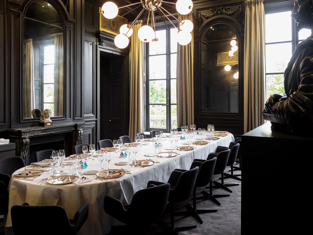 罗浮宫西餐厅图片