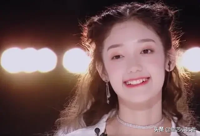 乃万真名赵馨玥，上官喜爱原名马宝尔，Johy J的