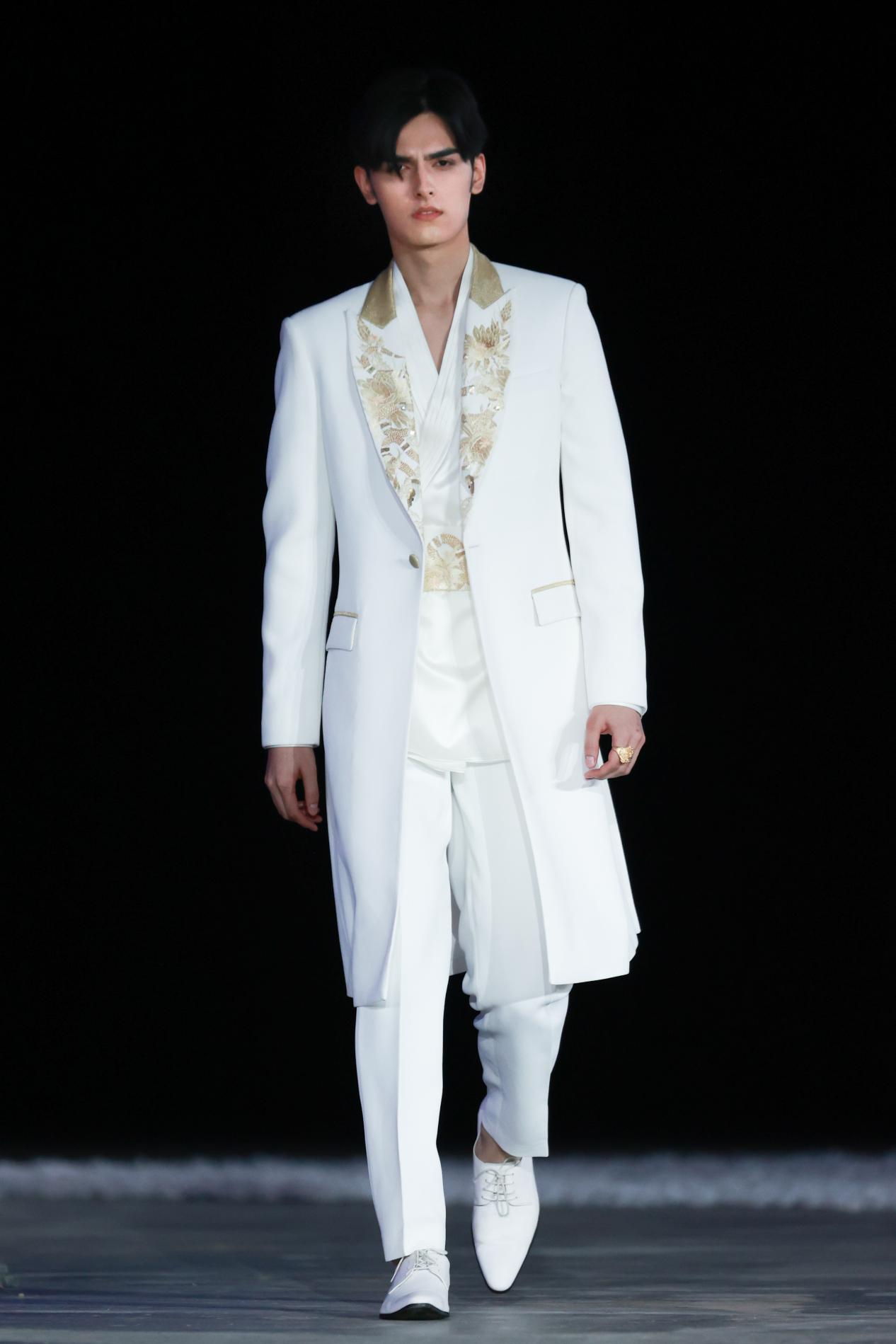 ��Ӣ����櫴�˵2021AW|����ʢװ����;