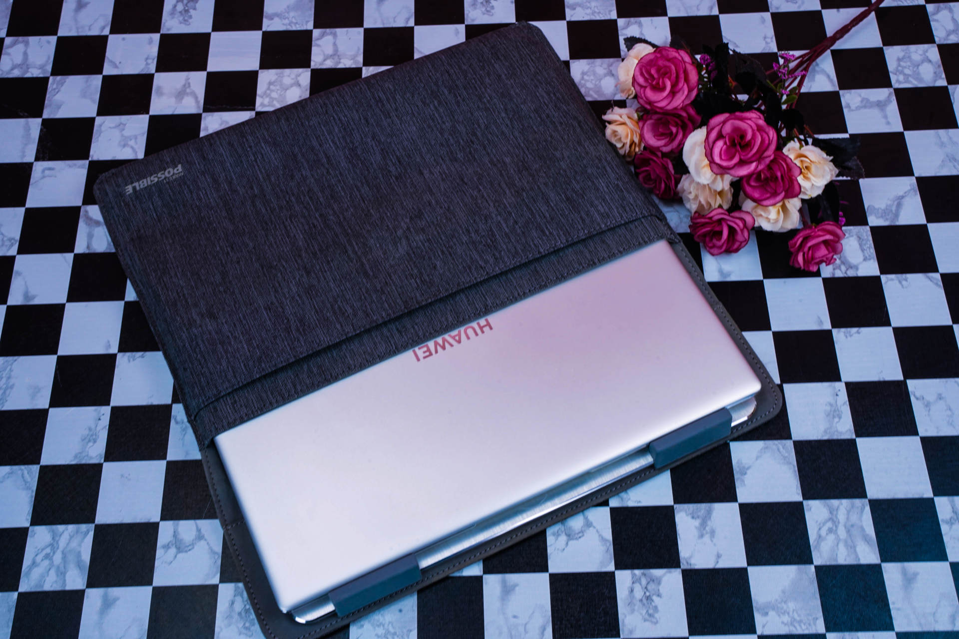 酷冷至尊Ergo铝支架：更轻，更薄，笔记本电脑必备神器