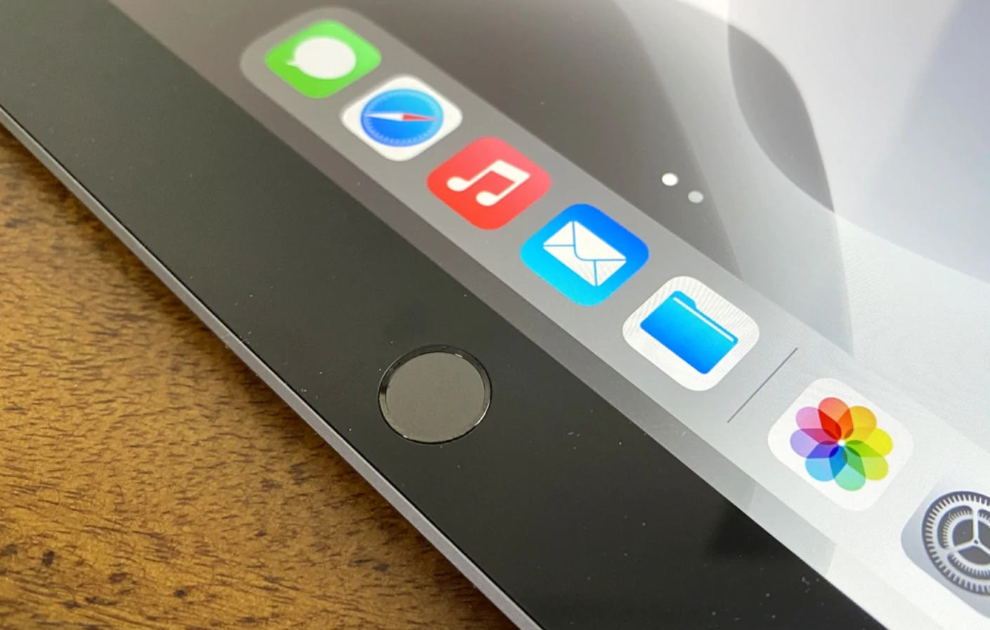 看热闹！Apple iPad 10.2寸第八代测评：合适任何人