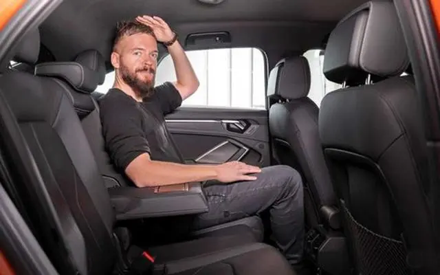 颜值真高！奥迪Q3轿跑到店，标配2.0T，25万起你会