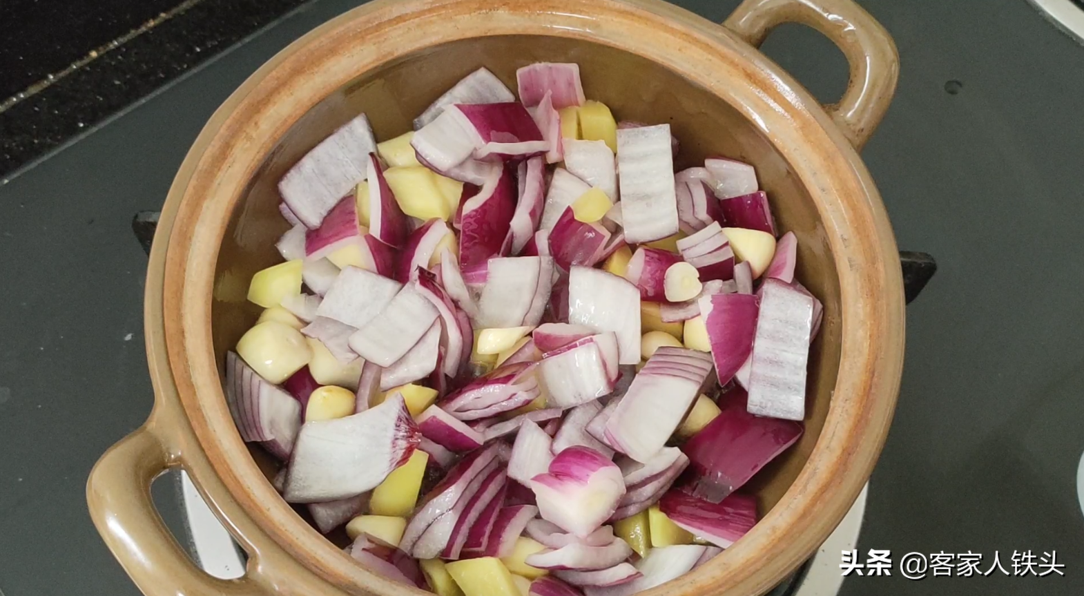 天冷吃魚別煎炸，試試一個懶人做法，6分鐘出鍋，好吃不腥口感滑