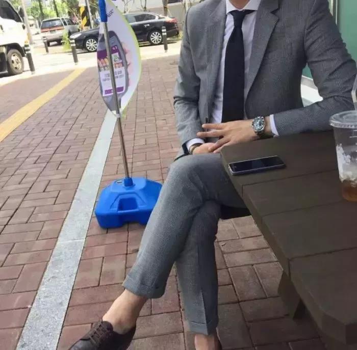 男生霸气冷酷动漫头像照片
