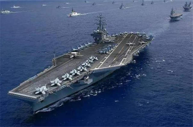 美国调转卫星，发现中东莫名多了一艘航母，知