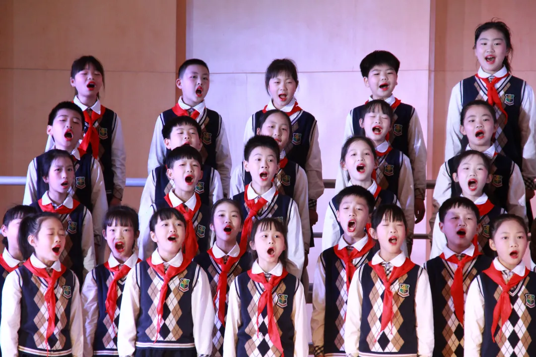 阳光下成长丨成都市双流区棠湖小学参加区第十三届中小学艺术节