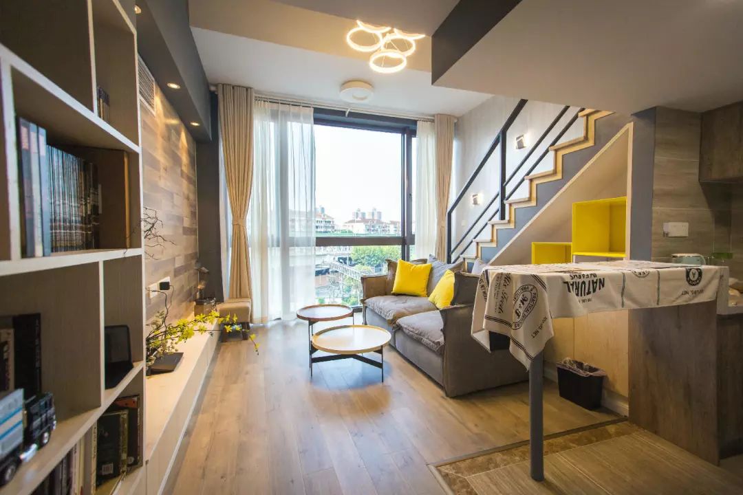 Loft住起來是什么感覺？我專門租住了一個月，慶幸自己沒有直接買