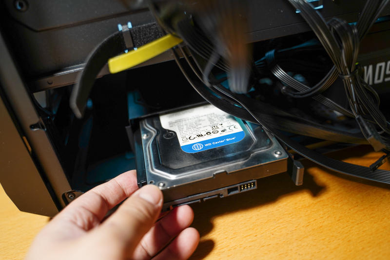 四代目老酒入新瓶：安钛克风行者DF700 Flux装机记录