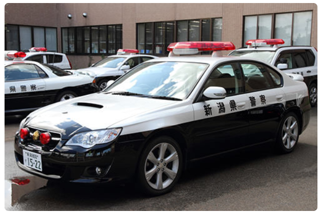 日本警车型号都在这了，丰田本田马自达，全是