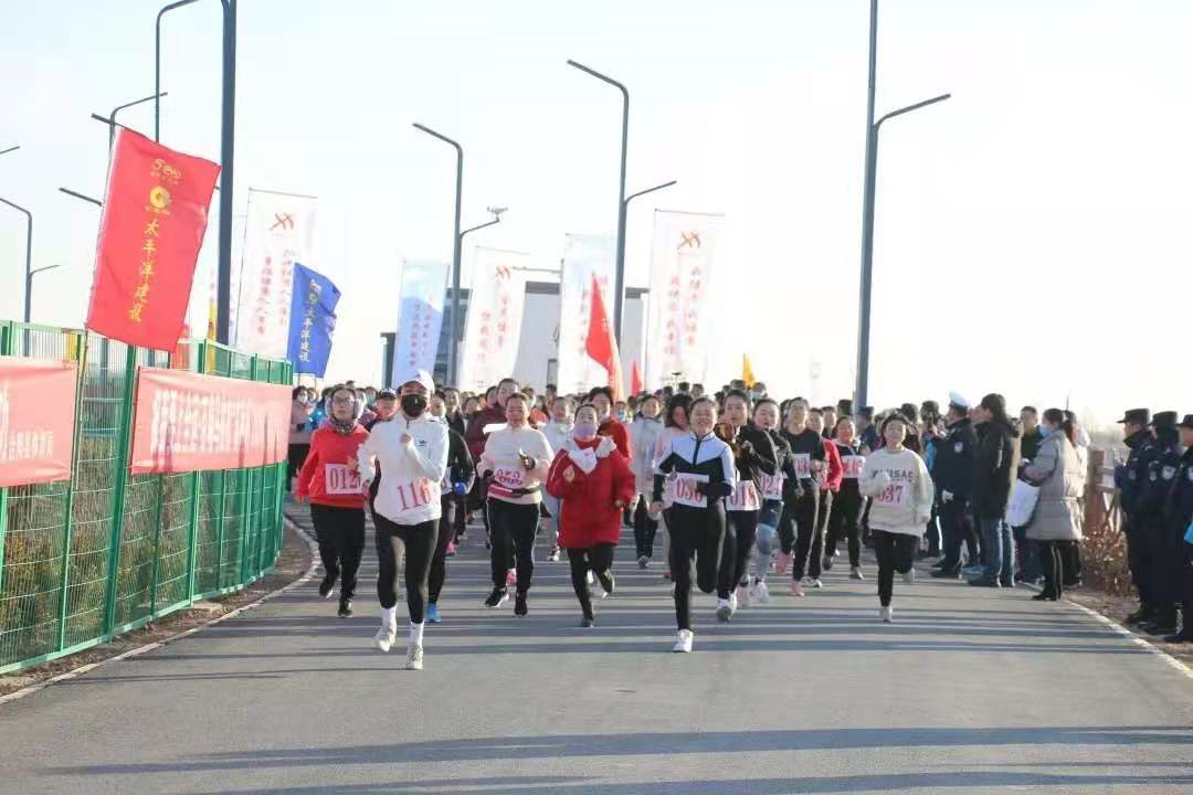 合陽(yáng)縣迷你馬拉松賽暨迎新年越野賽成功舉辦
