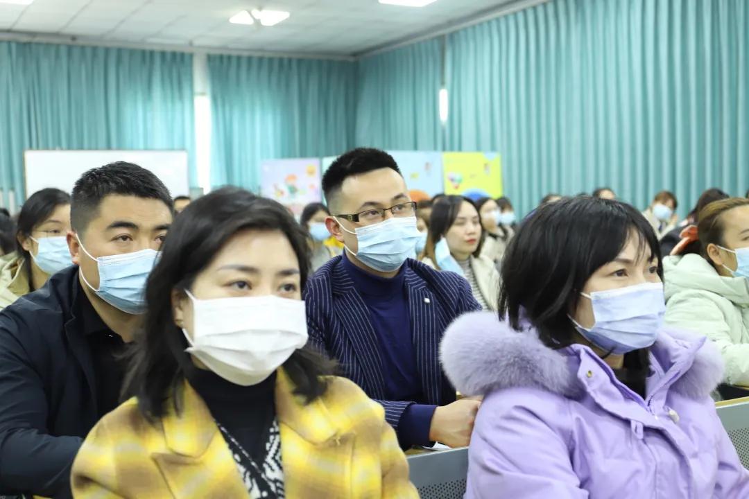 四川天府新区南湖小学家长学院2021年春季课程正式开课