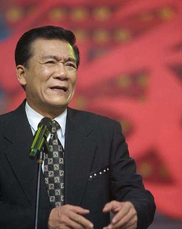 侯震：上班时间打游戏，为啥什么都不干郭德纲
