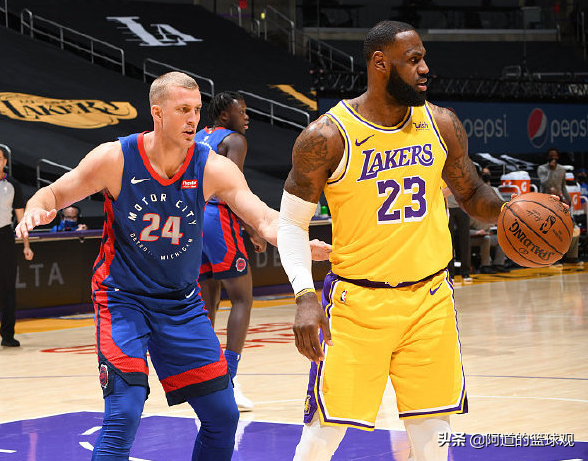 Into also Xiao He, be defeated also Xiao He! Lake person avenges the backside of the piston, bilateral two big planted agent still are a focus