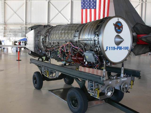 人类最顶尖工业技术，中国落后美国20年，白给我