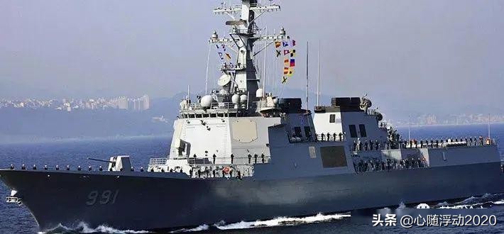 美媒关注055型驱逐舰：中美海军差距正在迅速缩小
