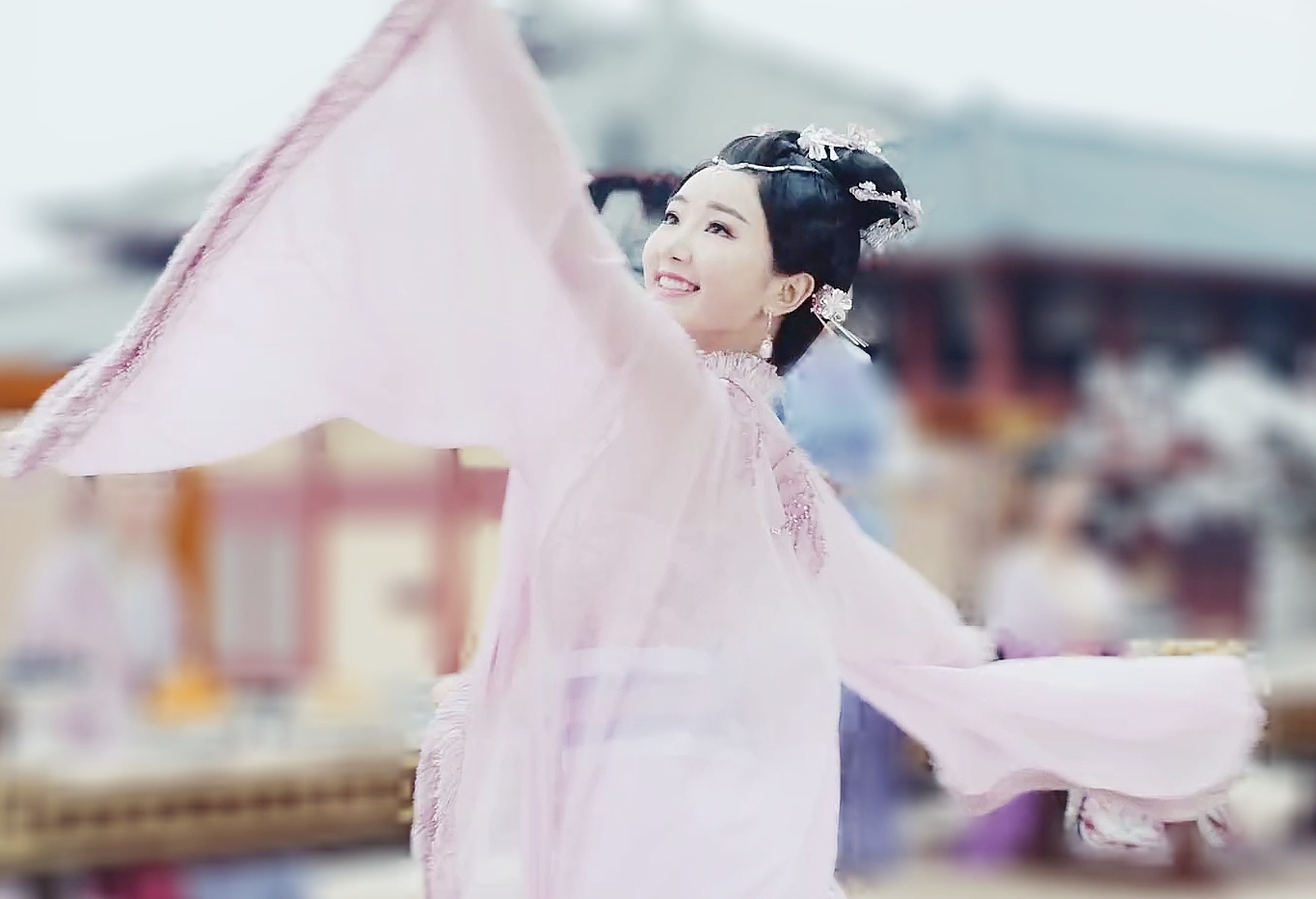 “刀尖上跳舞的灰姑娘”毛曉彤：她的三觀，憑什么那么正？