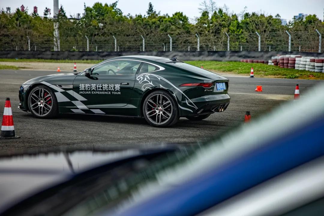 在上过赛道之后，你就知道人们为什么喜欢捷豹