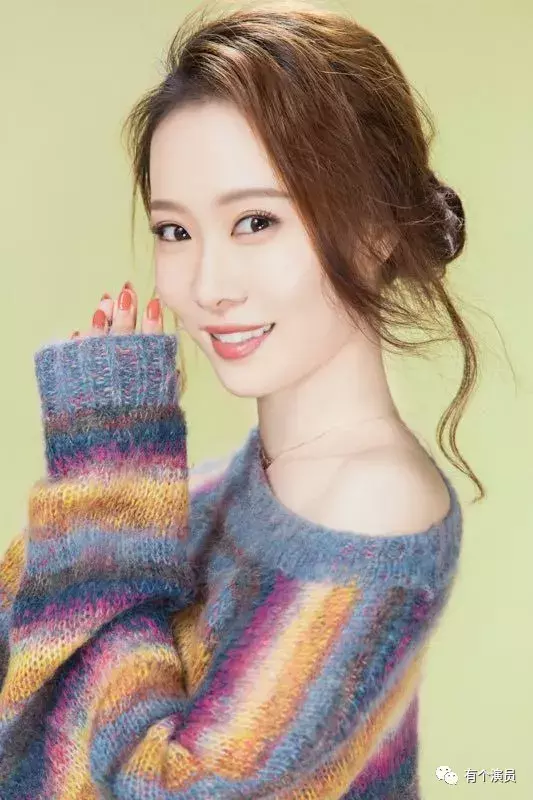 「有个演员」周栩彤：好姑娘，万丈光芒